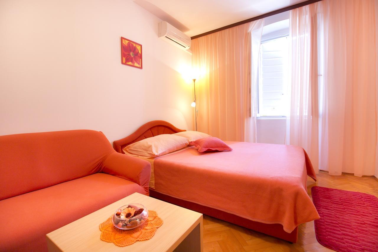 וויס Apartment And Room Daria מראה חיצוני תמונה