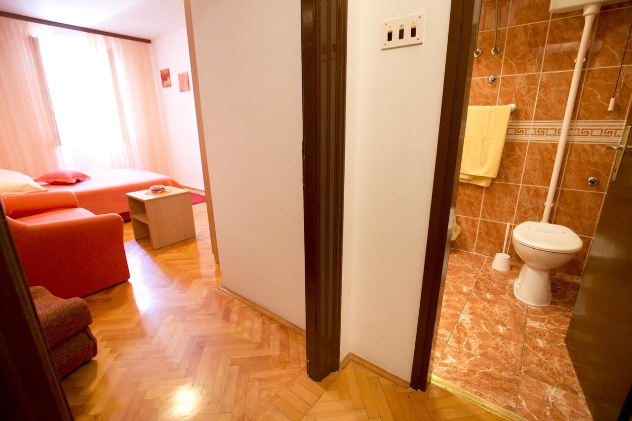 וויס Apartment And Room Daria מראה חיצוני תמונה