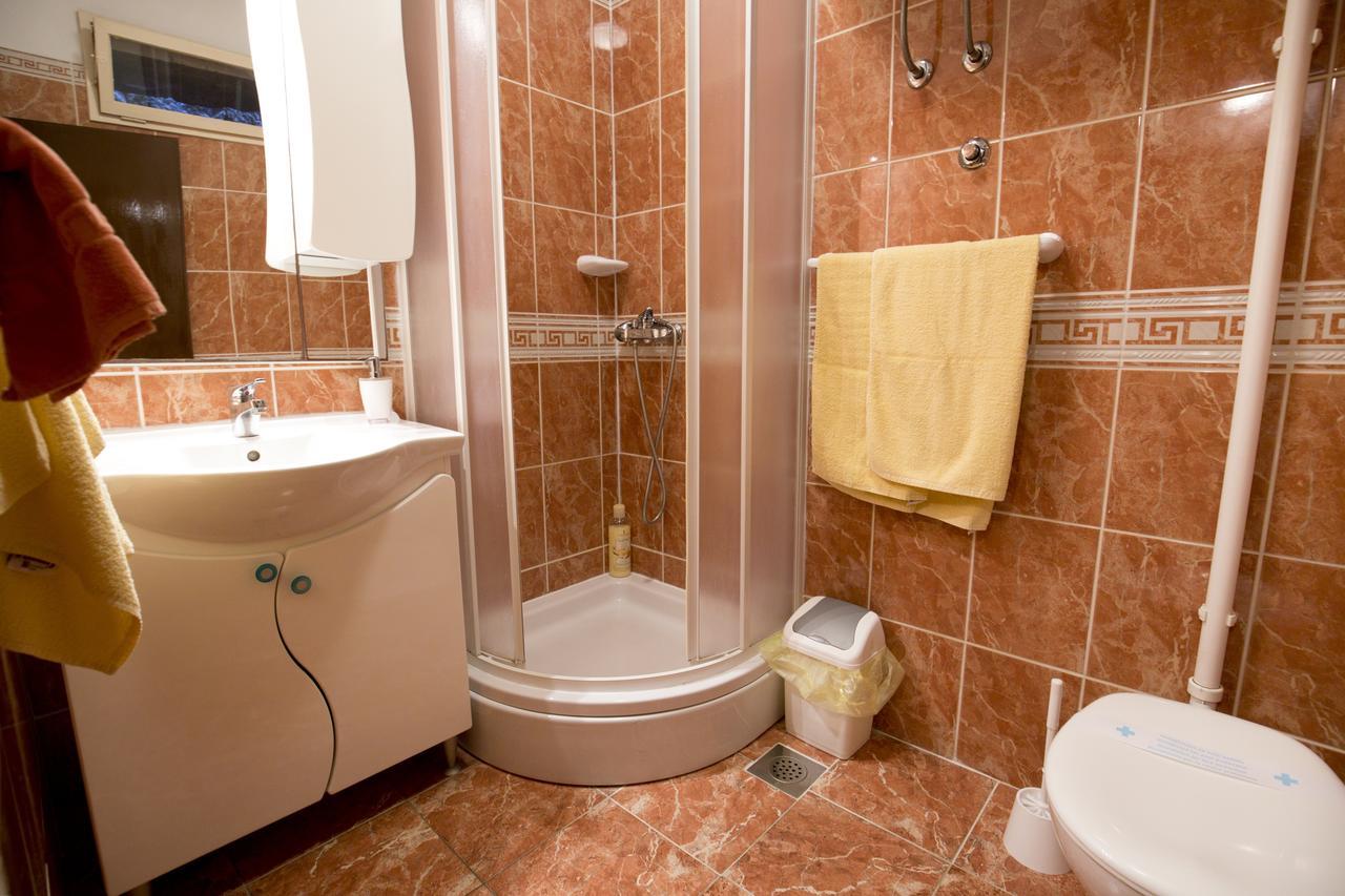 וויס Apartment And Room Daria מראה חיצוני תמונה